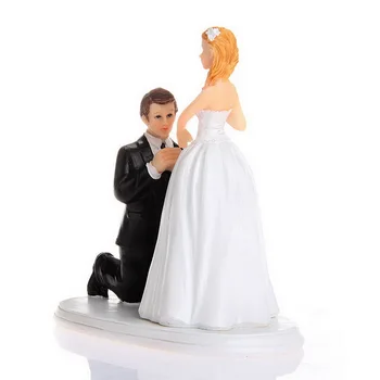 1 gab Līgava un Līgavainis Amerikāņu ierosina kissing Smieklīgi Statuetes Kāzu Kūka Topper Personalizētu Gadījumā Puses Piegādes Laulības