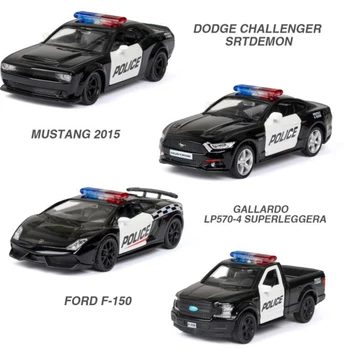 Jauns 1:36 Dodge MUSTANG F150 POLICIJAS Sakausējuma Auto Modelis Diecasts & Rotaļu Transportlīdzekļiem, Rotaļu Automašīnas Izglītojošas Rotaļlietas Bērniem Dāvanas Zēns Rotaļlietas